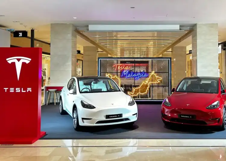 Vânzările anuale ale Tesla au scăzut pentru prima oară în 2024