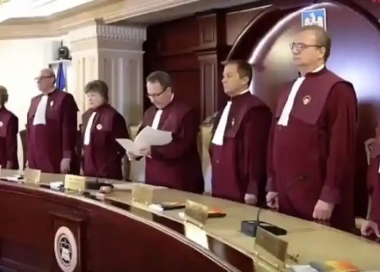 În bugetul CCR, erau incluși și 700.000 de lei pentru medicamente VIAGRA!!