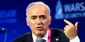 Îndemn pentru români de la Garry Kasparov: Votul tău contează! Evitați soarta Rusiei