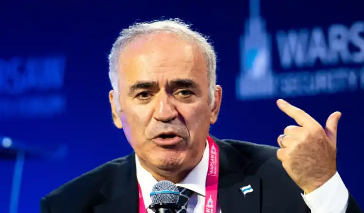 Îndemn pentru români de la Garry Kasparov: Votul tău contează! Evitați soarta Rusiei