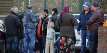 Germania vrea să scape de românii care lucrează cinci ore pe lună și primesc 2.700 de euro: „Trebuie să părăsească țara”