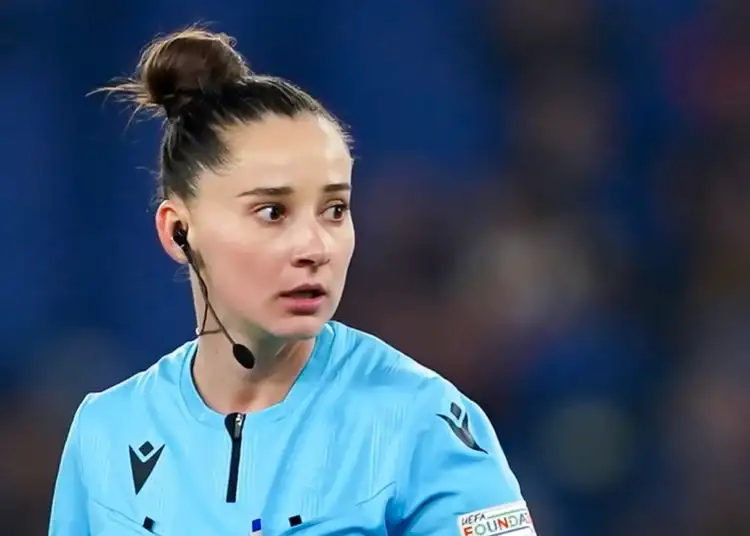 Nu doar Istvan Kovacs face senzație în arbitrajul mondial! Iuliana Demetrescu va conduce un meci mare la Campionatul European feminin