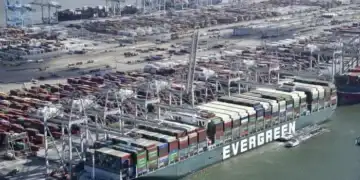 Cel mai mare port din Europa, reconfigurat pentru transporturi militare ale NATO. Europa se pregătește pentru un posibil conflict cu Rusia