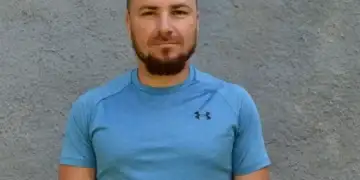 Criminalul periculos din Mureș, căutat cu drone și câini de urmă. Filmul tragediei, povestit de mama victimei: „A spart dulapul în care era Anda și a lovit-o cu toporul”