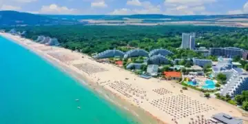 Cei mai mulţi turişti străini în Bulgaria, în luna iunie, au venit din România