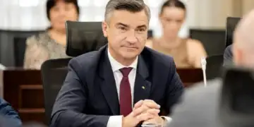 Primarul din Iași, Mihai Chirica, acuzat de abuz în serviciu în dosarul pensionarilor de la primărie. Prejudiciul este estimat la 8 milioane de lei