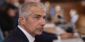 Ministrul Justiţiei, despre protestele magistraţilor: „Discutăm în Coaliție”. Ce spune Radu Marinescu despre tăierea pensiilor speciale