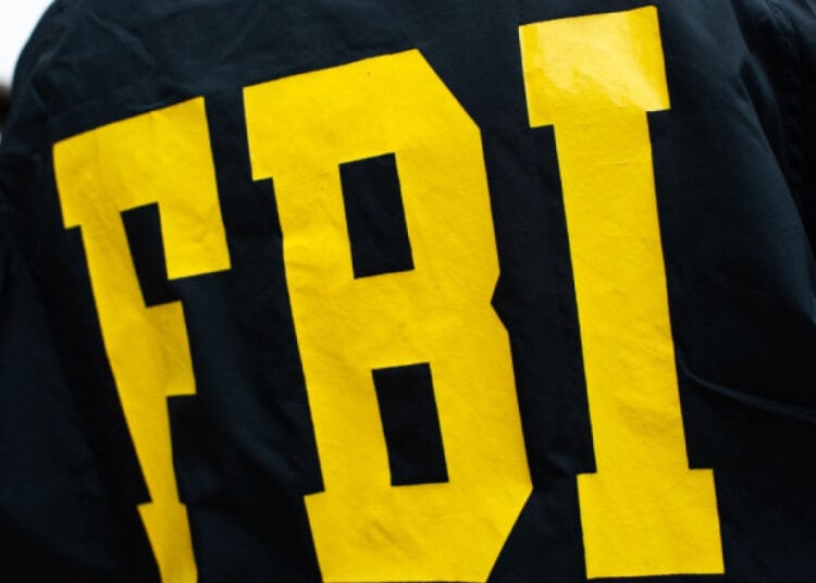 Alertă în Utah, după ce sub o maşină a presei a fost descoperit un dispozitiv exploziv. Suspectul, acuzat de terorism, anchetat de FBI