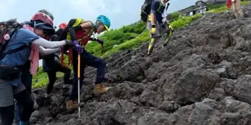 Un japonez de 102 ani, cel mai vârstnic om care a urcat vreodată pe vârful Muntelui Fuji