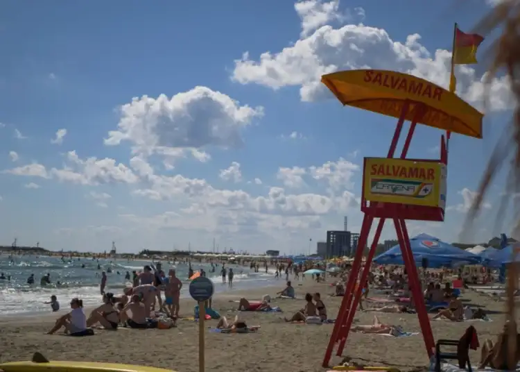 Sezon negru pe litoralul românesc. 18 persoane au murit înecate în mare. Zeci de intervenții ale salvamarilor