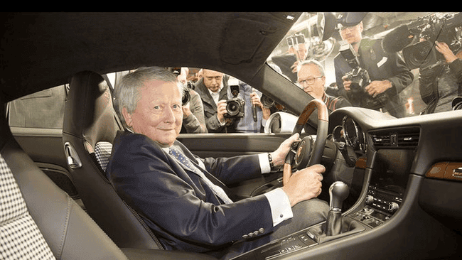 „Tratament preferențial pentru super-bogați”: Miliardarul Porsche primește undă verde pentru un tunel privat printr-un deal protejat