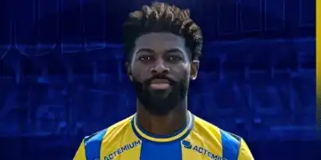 Petrolul Ploiești a adus un camerunez care a jucat cu Mbappe și a cucerit Campionatul European U19