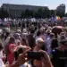 Angajații din guvern sesizează instituțiile europene, acuzând Executivul de „tentative de intimidare, presiuni politice și retorică ostilă”