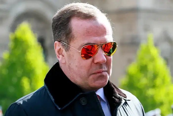 Medvedev îl avertizează pe Trump: „Livrarea de rachete Tomahawk ar putea avea consecințe negative pentru el însuși”