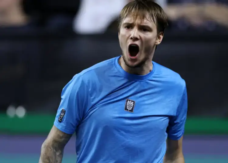 Gest nesportiv comis de jucătorul de tenis kazah Alexander Bublik. Și-a evitat adversarul la finalul meciului