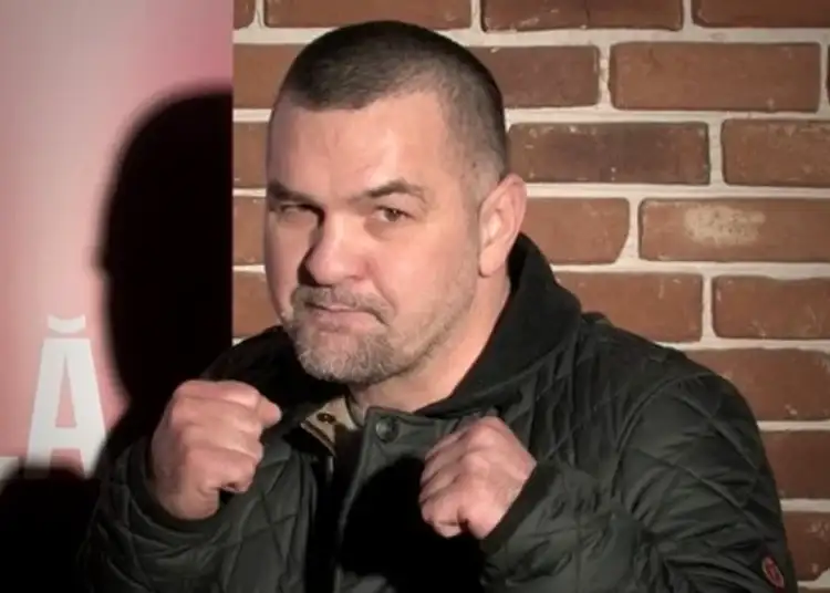 Leonard Doroftei le-a aplicat o directă în bărbie celor care îl acuză că s-a vândut Armatei. Fostul campion mondial și-a motivat alegerea