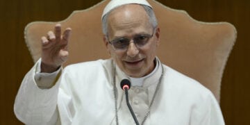 Papa Leon intervine în dezbaterea privind avortul, care agită Biserica Catolică din SUA: ce însemană să fii pro-viață