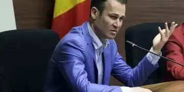 Primarul Robert Negoiță, reacție la investigația privind drumurile construite peste magistrale de gaz: „Nu strada noastră e pe țeava dumnealor”