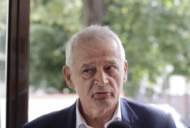 Sorin Oprescu a fost adus la audieri în Grecia și a făcut primele declarații: „M-am dus să aștept un prieten”. Ce regretă