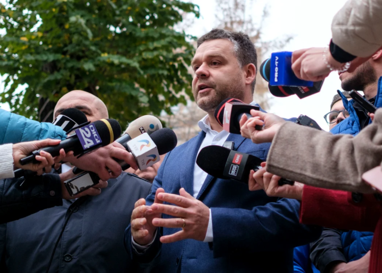 Ciprian Ciucu: Nu îi cer lui Drulă să se retragă. Eu și Băluță suntem în față în sondaje