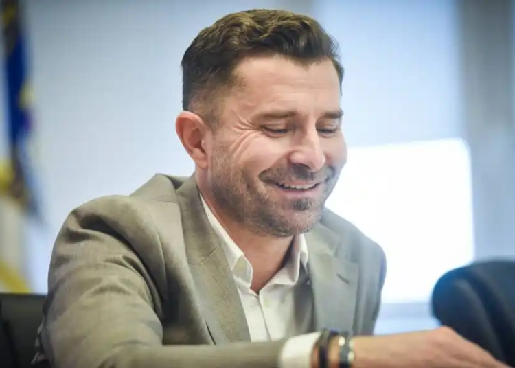 Șeful Poliției Municipiului Sibiu se pensionează la 48 de ani.