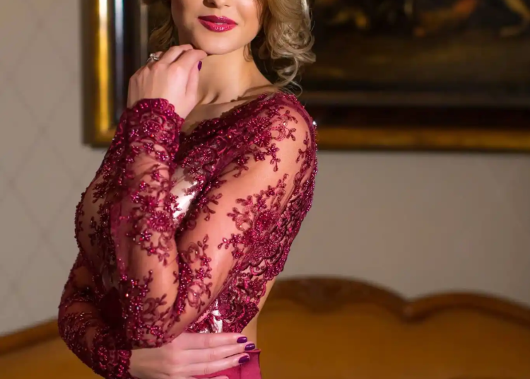 Marcel Ciolacu își petrece sărbătorile de iarnă într-un resort de lux din Vietnam împreună cu Sorina Docuz