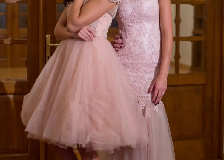 Marcel Ciolacu își petrece sărbătorile de iarnă într-un resort de lux din Vietnam împreună cu Sorina Docuz