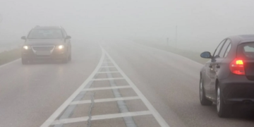 Cod galben de ceață în peste zece județe din țară, avertizează meteorologii