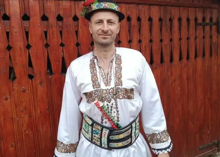 Mureș: Hodac, cândva plin de fluierari, rămâne fără meșteri, după ce și-a pierdut celebrii fluierași