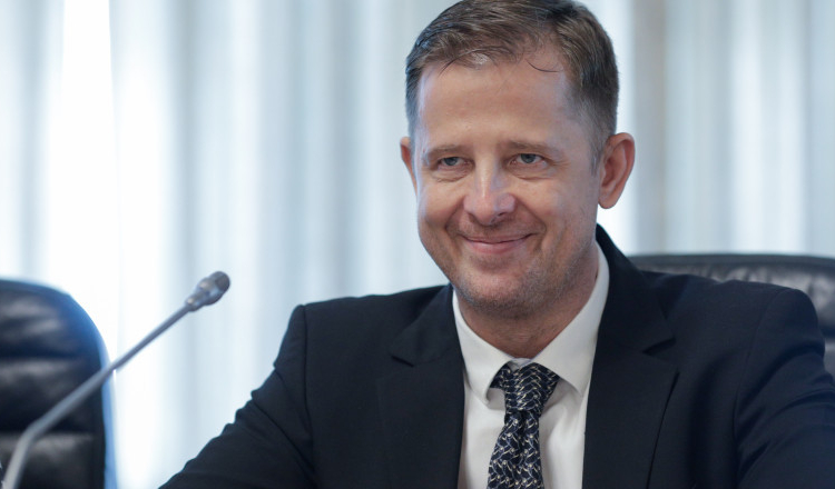 Hubert Thuma vrea reîntoarcerea la masa negocierilor cu PSD: „PNL merge pe o politică de izolare” (stenograme)