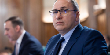 Salariile profesorilor. Mihai Dimian: „Li s-au promis multe în timpul grevelor. Sunt 7 forme ale legii salarizării, niciuna agreată”