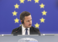 Nicu Ştefănuţă spune că politica românească e un „monopol al câtorva partide”: „Câţi v-au întrebat ce părere aveți de moțiune?”