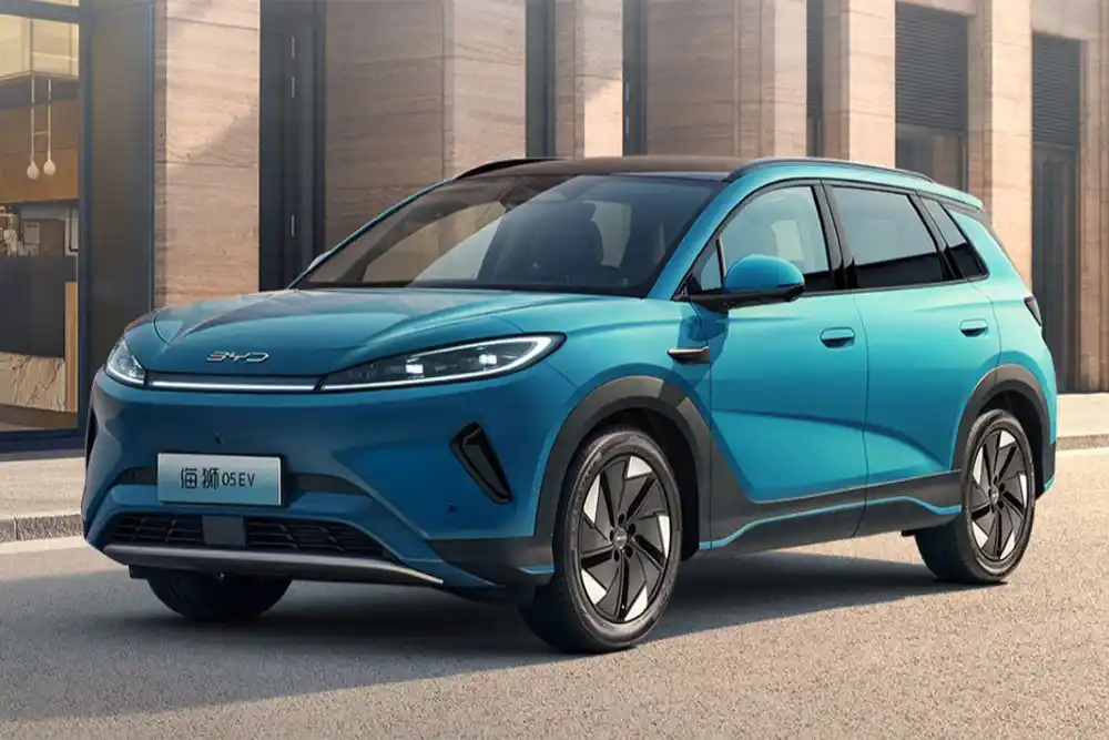 BYD promite încărcare de la 10% la 70% în cinci minute
