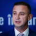 Ceartă de la „galoși” și „ceasuri la preț de apartament”. Alfred Simonis îi critică pe liderii USR pentru felul în care se îmbracă