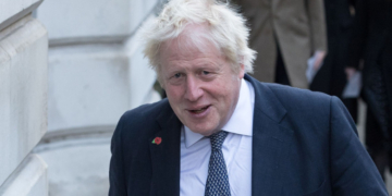 Anchetă: Guvernul Boris Johnson a irosit 10 miliarde de lire în timpul pandemiei. Contracte preferențiale pentru firme de casă ale PC